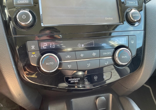 Nissan Qashqai cena 44900 przebieg: 214111, rok produkcji 2014 z Żmigród małe 529